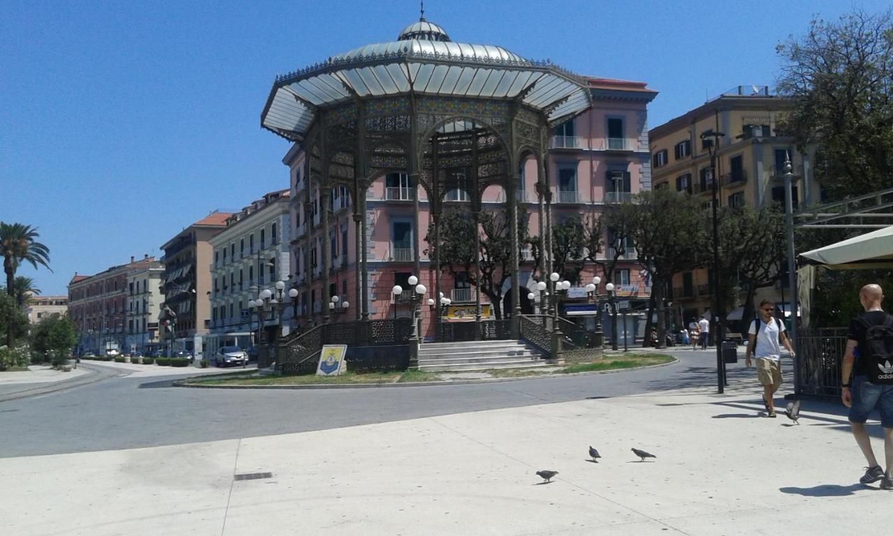 Appartement Dimora Stabiae à Castellammare di Stabia Extérieur photo